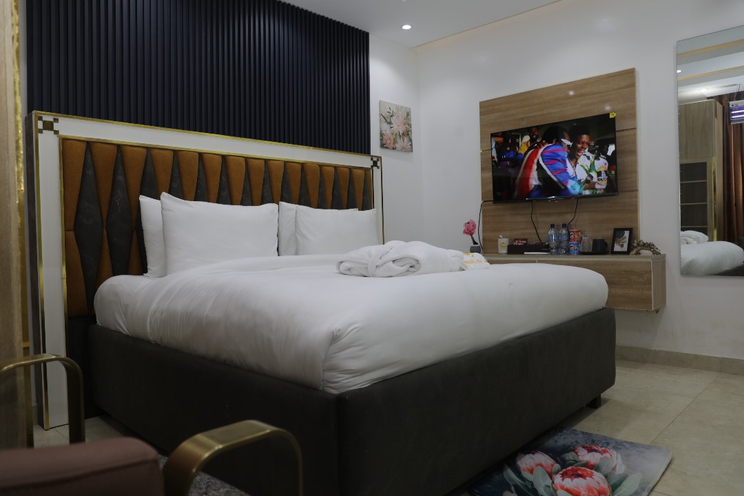 Kingsgate Luxury gallery image